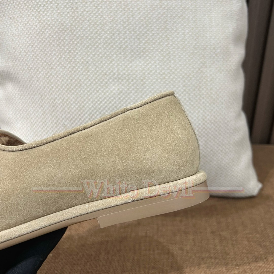 하얀악마 샤넬 신발 (18).jpg