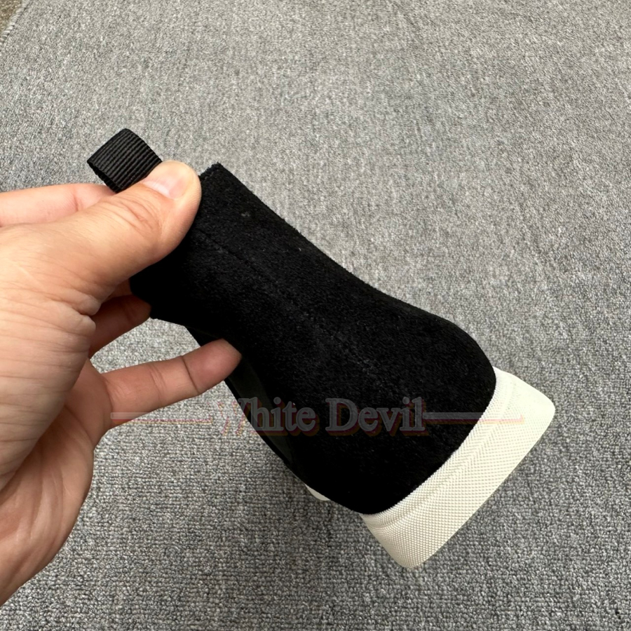 하얀악마 휴고보스 신발 (14).jpg