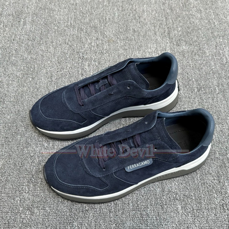 하얀악마 페라가모 신발 (9).jpg