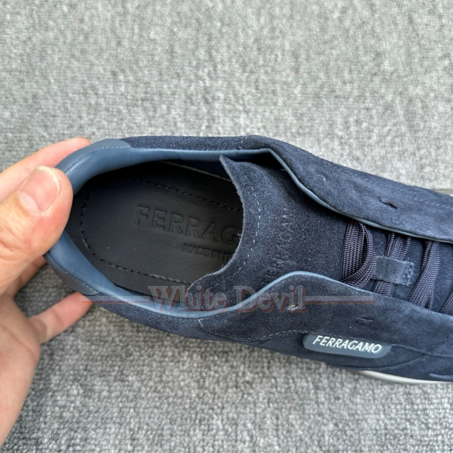 하얀악마 페라가모 신발 (13).jpg