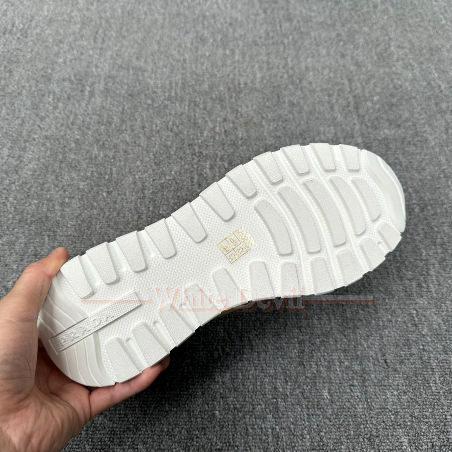 하얀악마 프라다 시납ㄹ (12).jpg