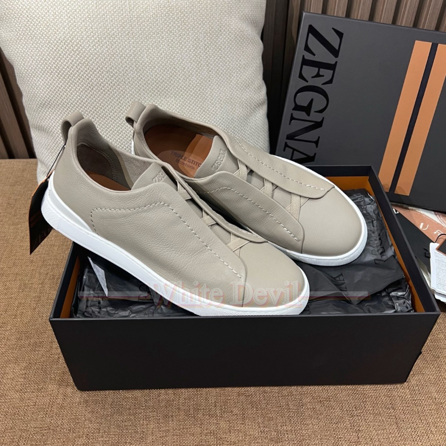 하얀악마 제냐 신발 (4).jpg