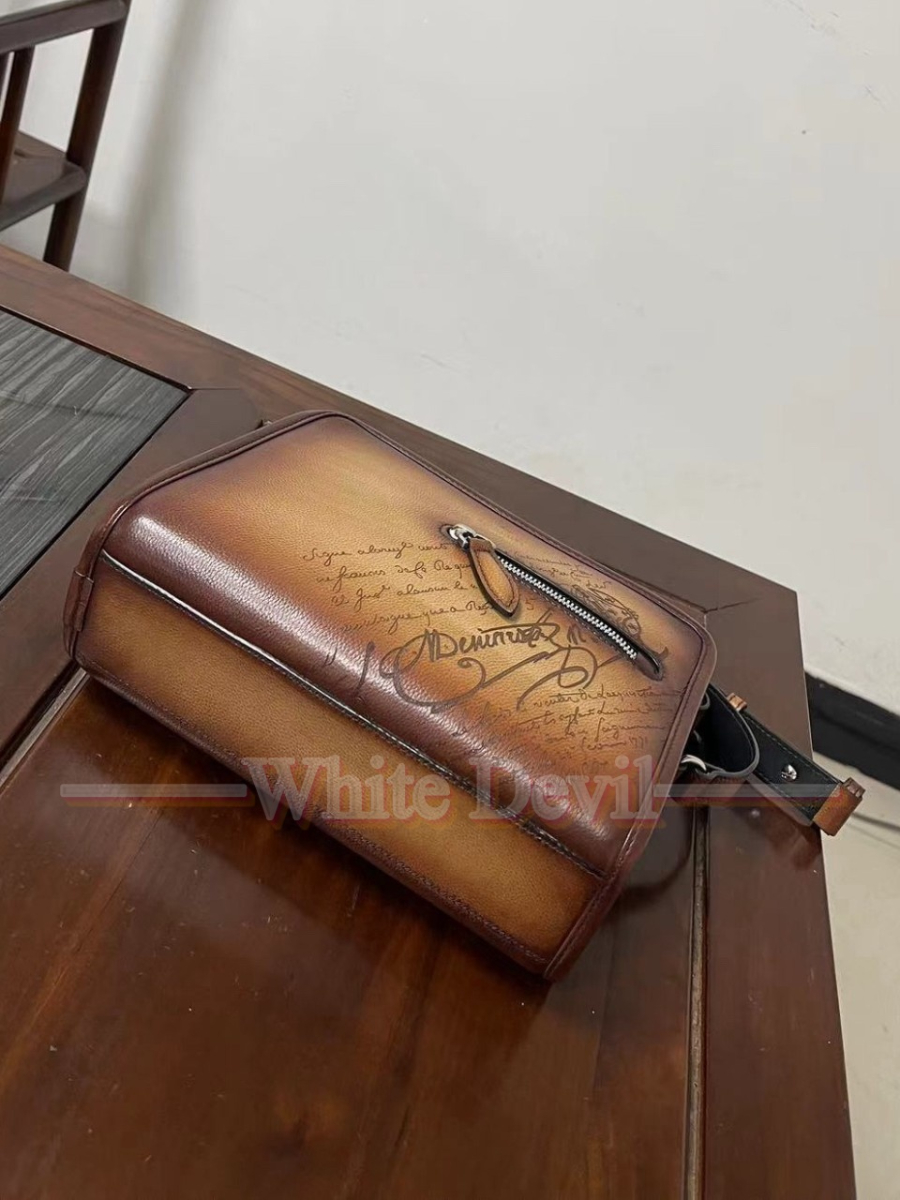 하얀악마 벨루티 가방 (5).jpg