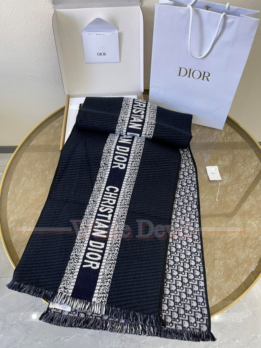 하얀악마 디올 목도리 (8).jpg