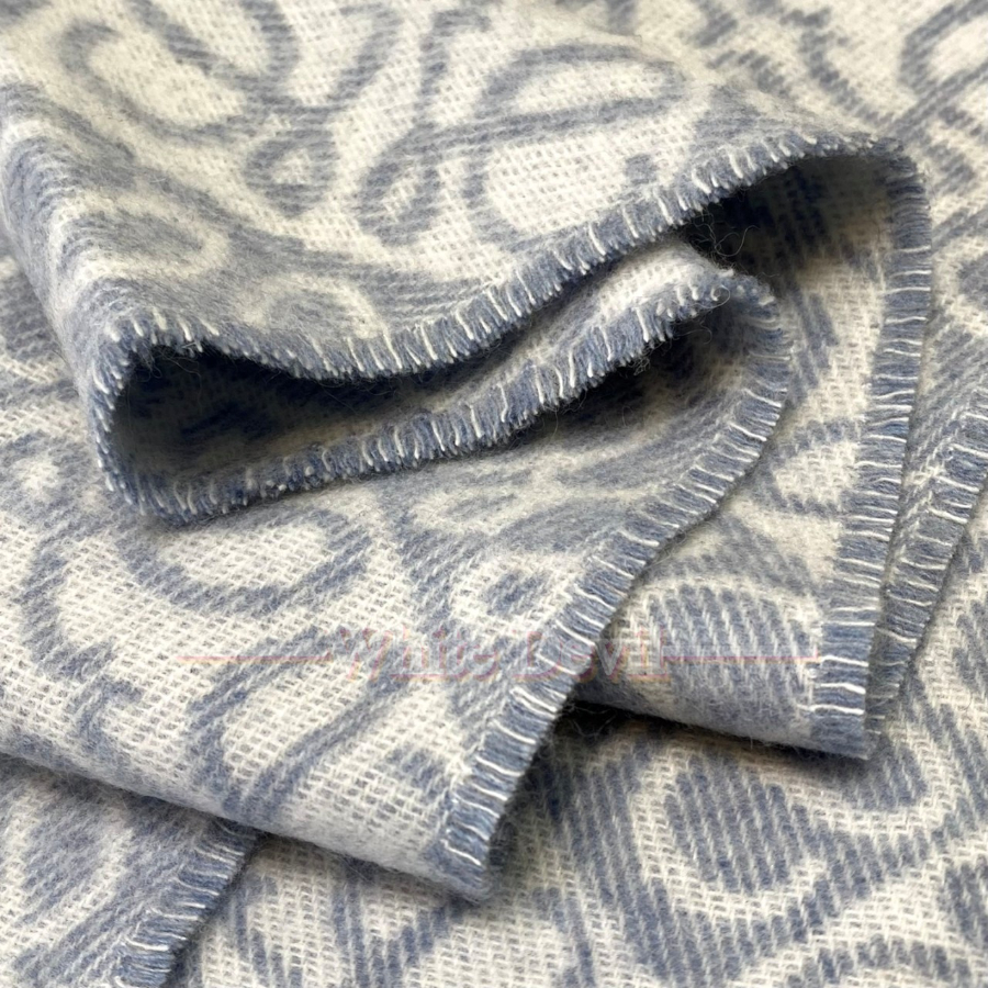 하얀악마 로에베 목도리 (8).jpg