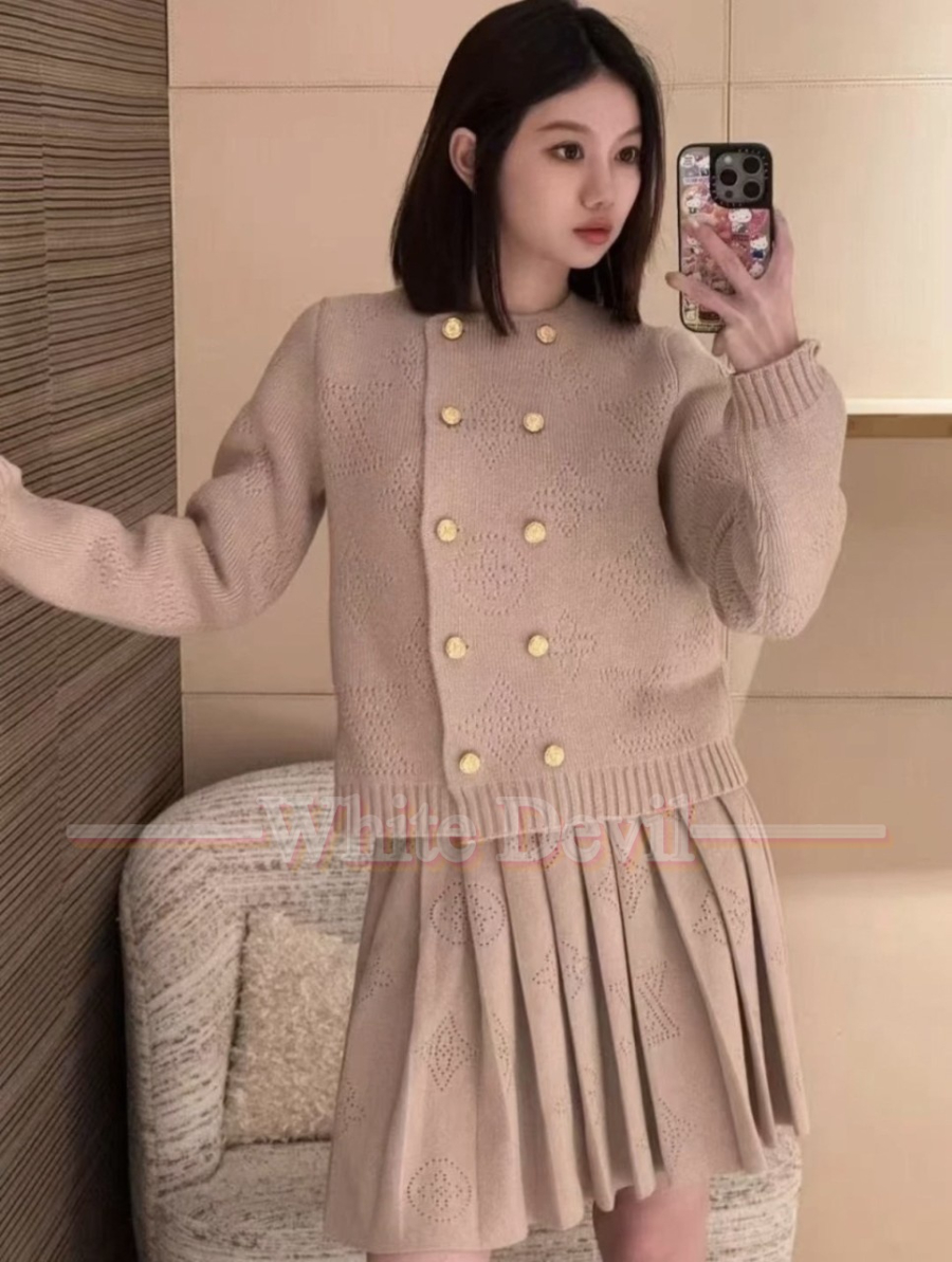 하얀악마 루이비통 가디건 (1).jpg