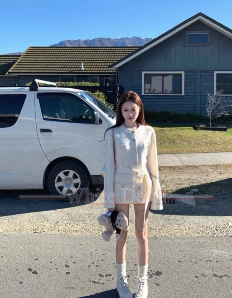 하얀악마 샤넬 가디건 (1).jpg