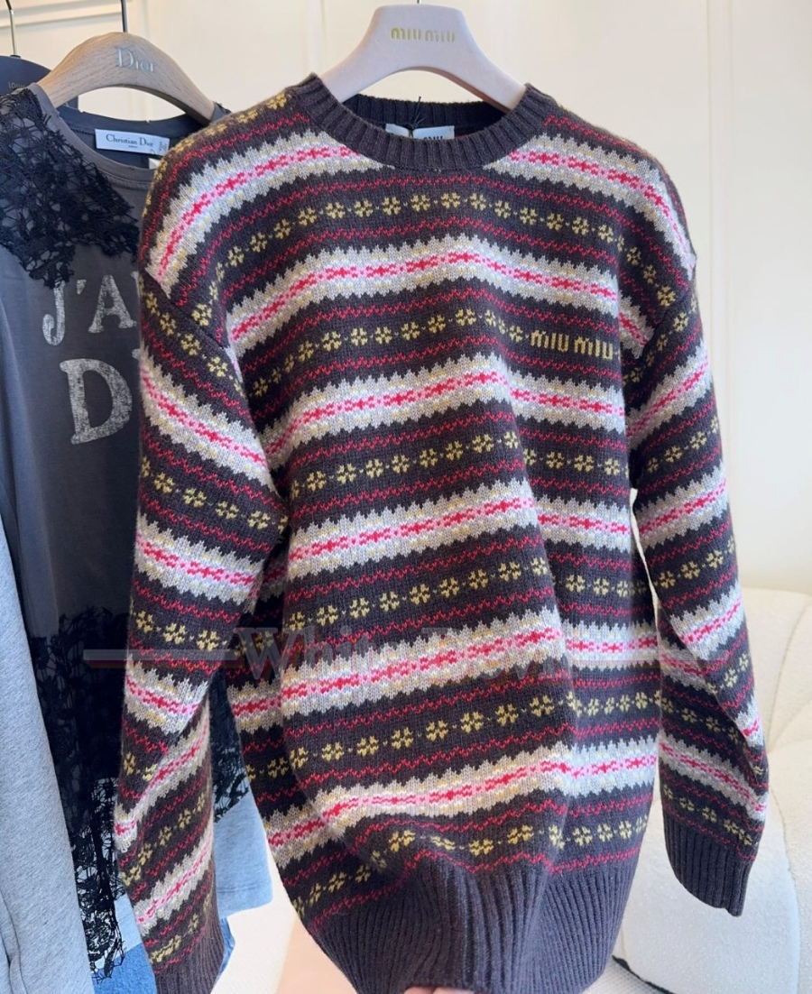 하얀악마 미우미우 니트 (6).jpg