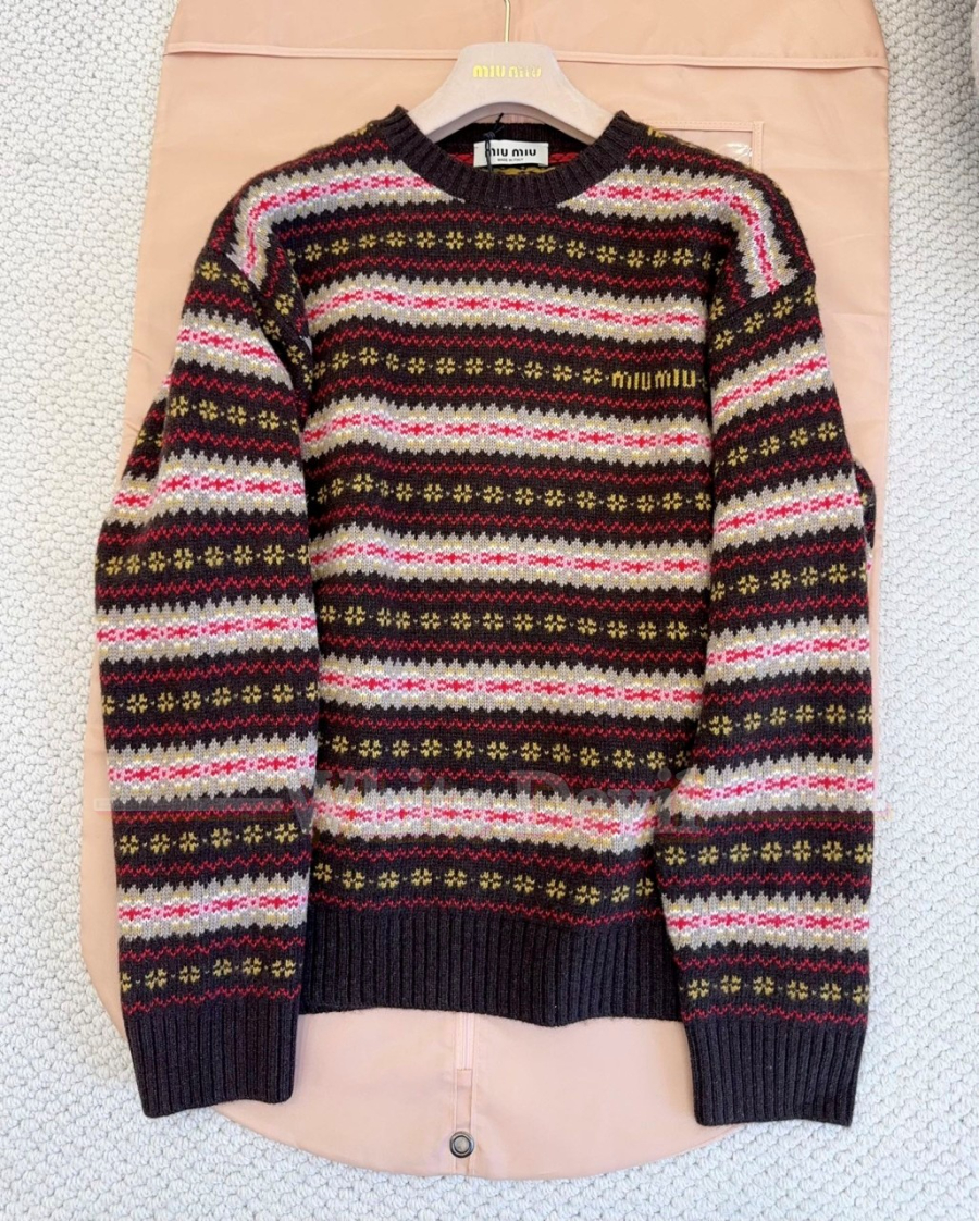 하얀악마 미우미우 니트 (11).jpg