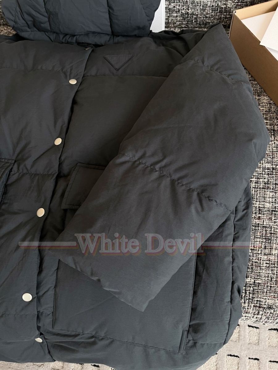 하얀악마 프라다 패딩 (16).jpg