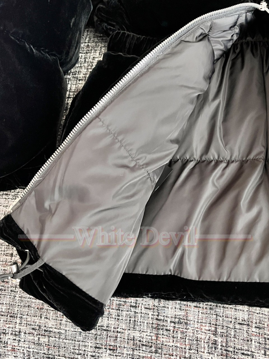하얀악마 프라다 패딩 (18).jpg