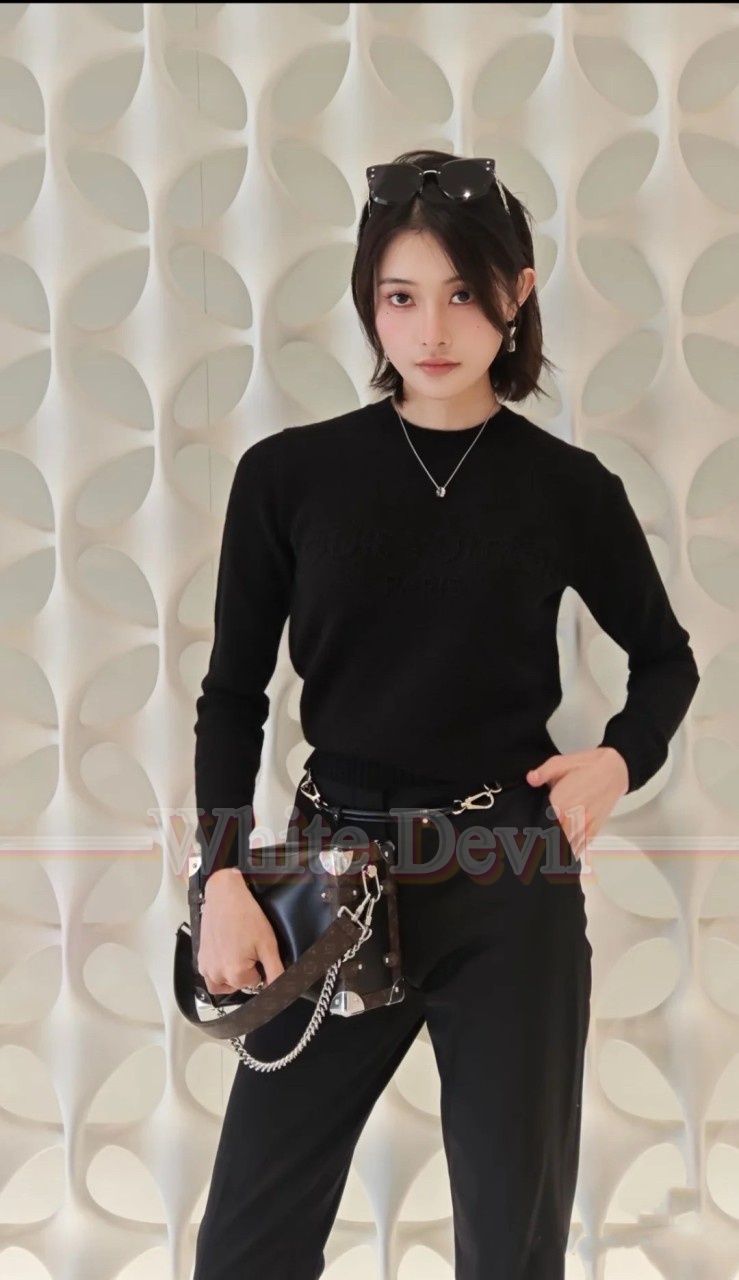 하얀악마 루이비통 니트 (1).jpg