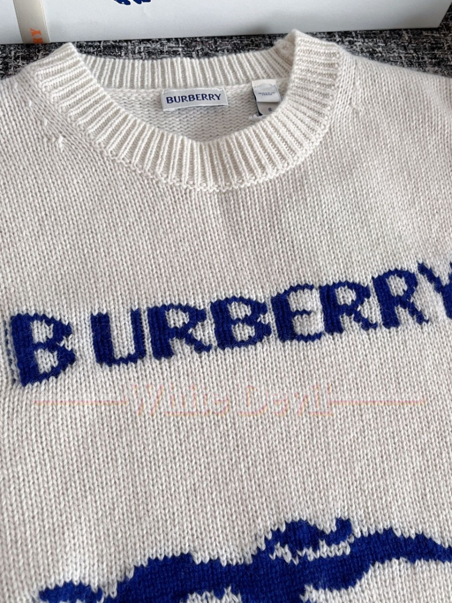 하얀악마 버버리 니트 (14).jpg
