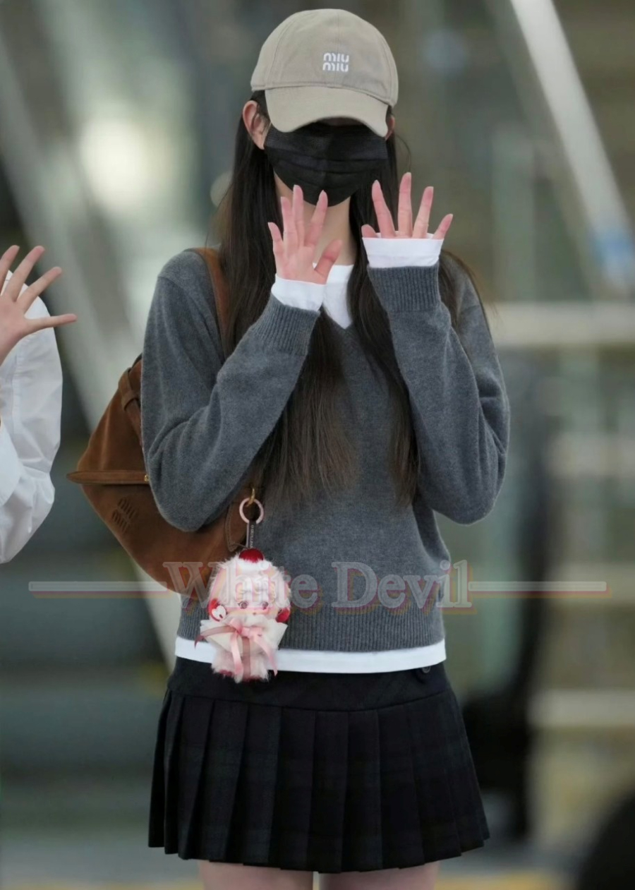 하얀악마 미우 니트 (2).jpg