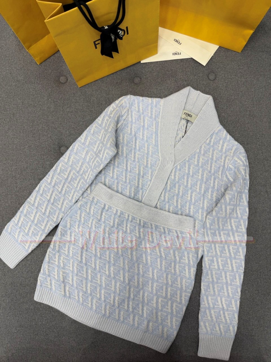 하얀악마 펜디 투피스 (4).jpg