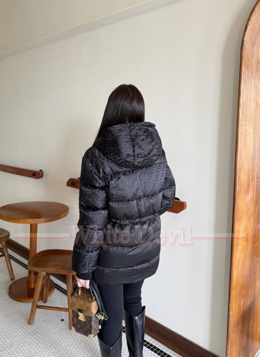 하얀악마 펜디 패딩 (2).jpg