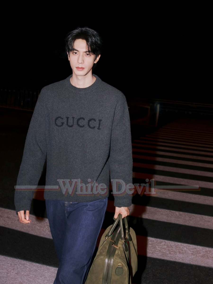 하얀악마 구찌 니트 (1).jpg