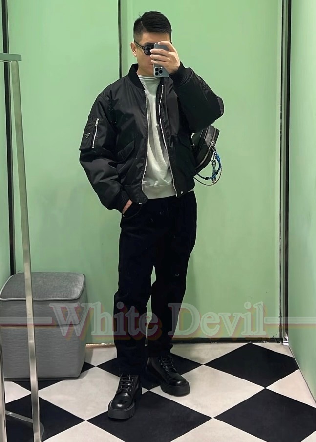 하얀악마 프라다 점퍼 (1).jpg