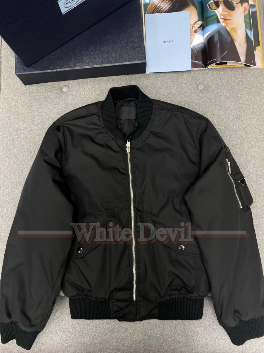하얀악마 프라다 점퍼 (4).jpg