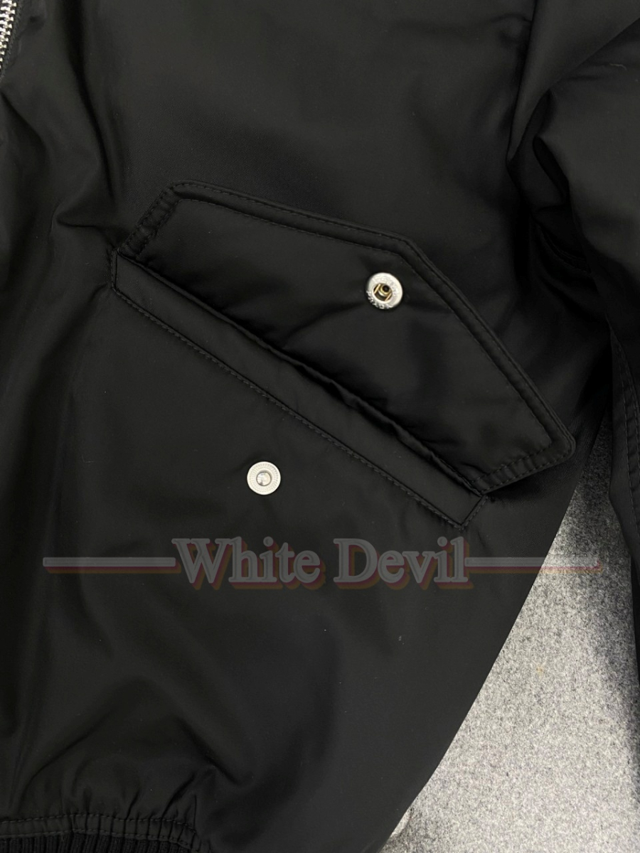 하얀악마 프라다 점퍼 (17).jpg