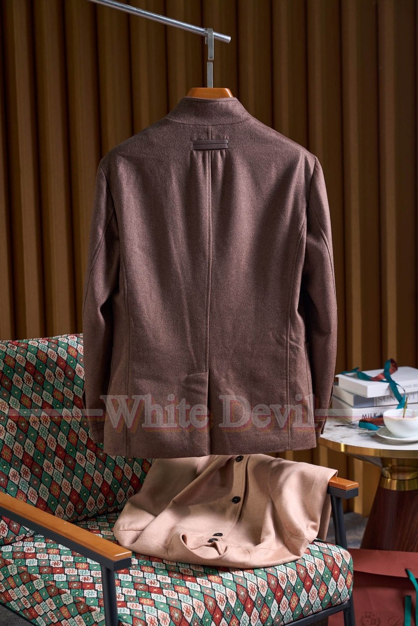 하얀악마 제냐 자켓 (4).jpg