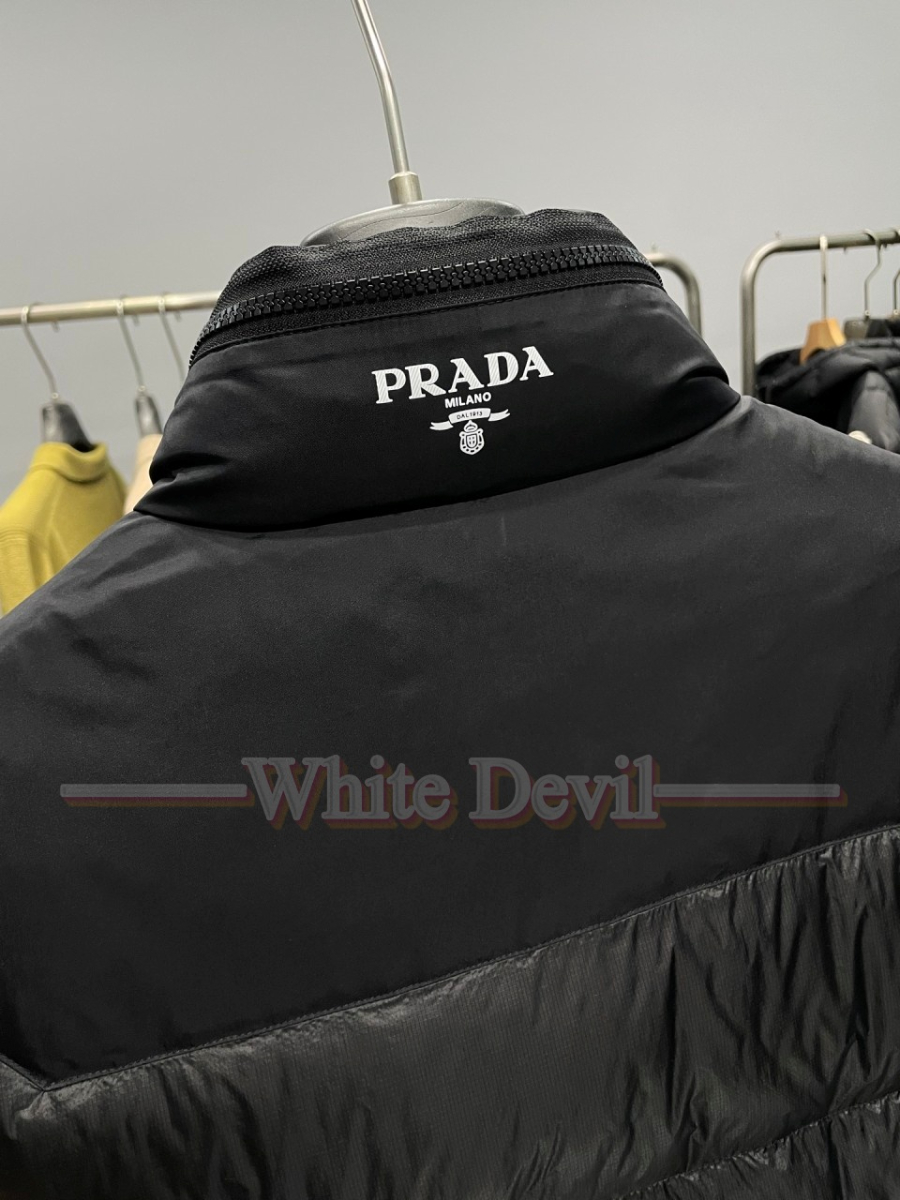 하얀악마 프라다 조끼 (7).jpg