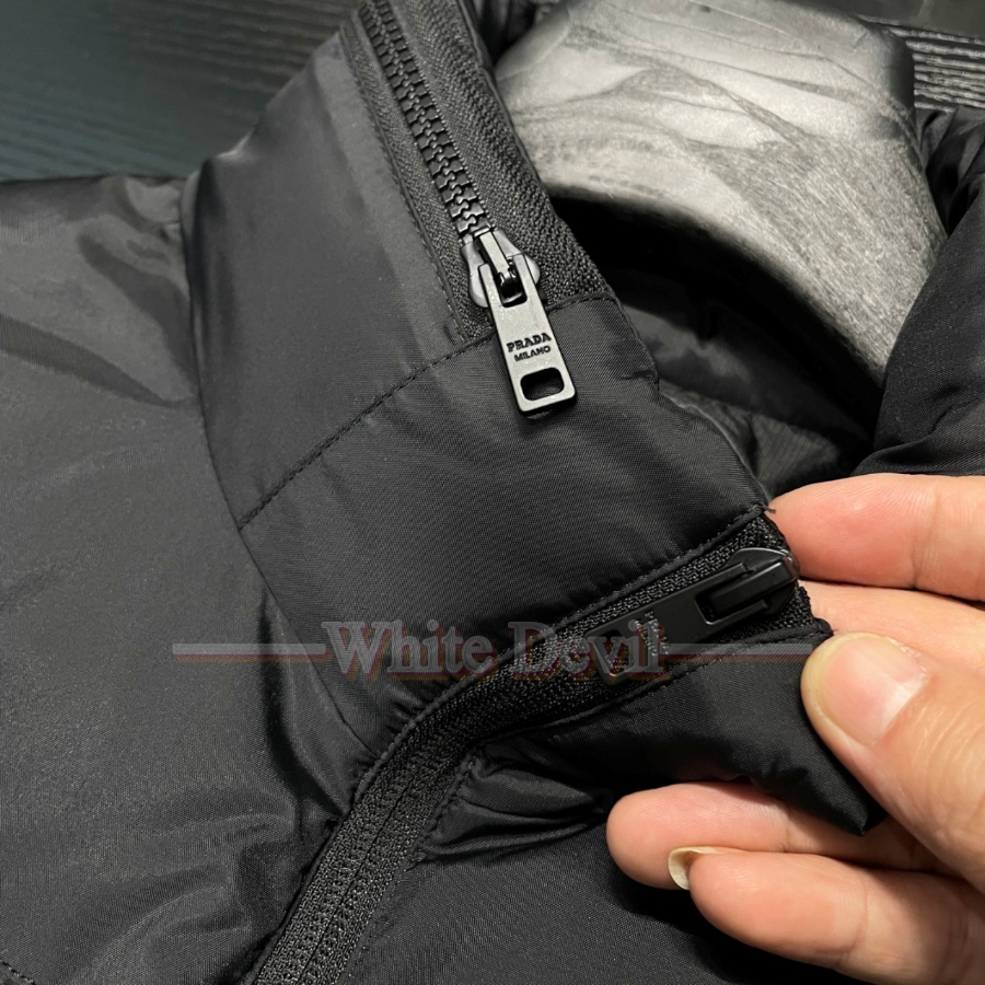 하얀악마 프라다 조끼 (13).jpg