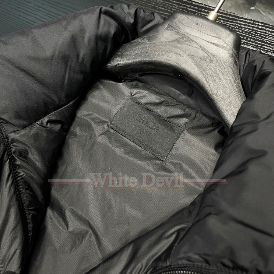 하얀악마 프라다 조끼 (14).jpg