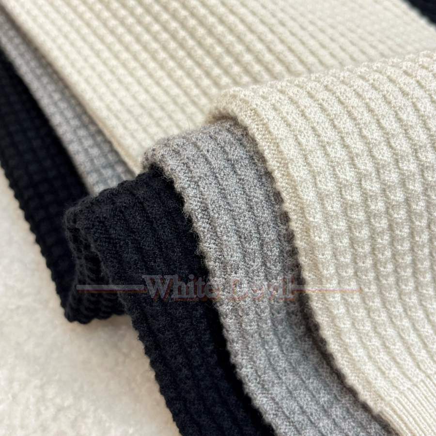 하얀악마 쿠치넬리 니트 (17).jpg