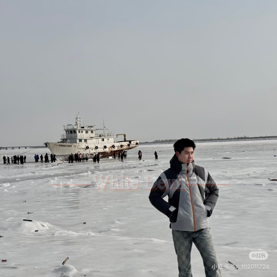 하얀악마 루이 패딩 (1).jpg