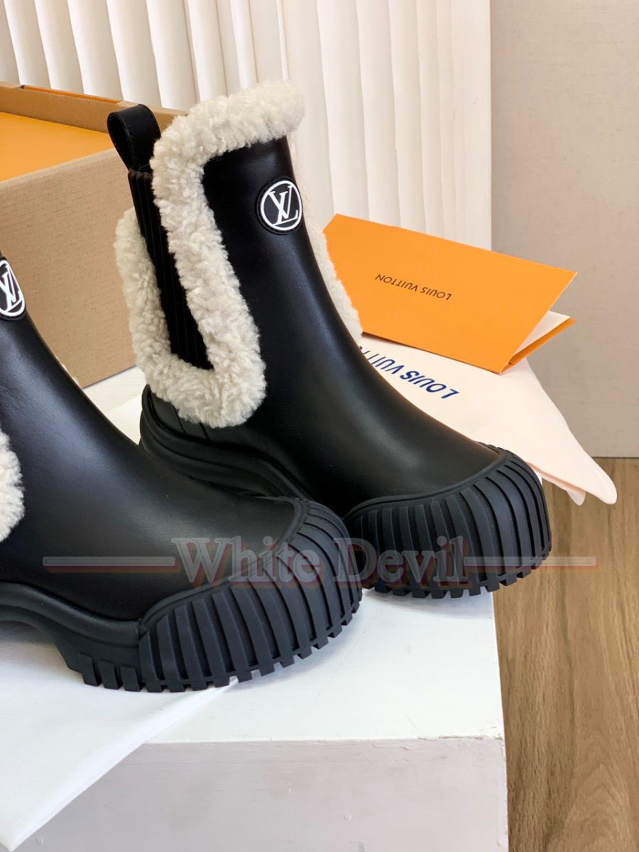 하얀악마 루이비통 부츠 (7).jpg