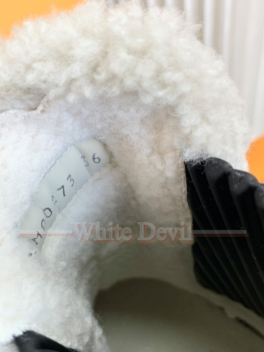 하얀악마 루이비통 부츠 (16).jpg