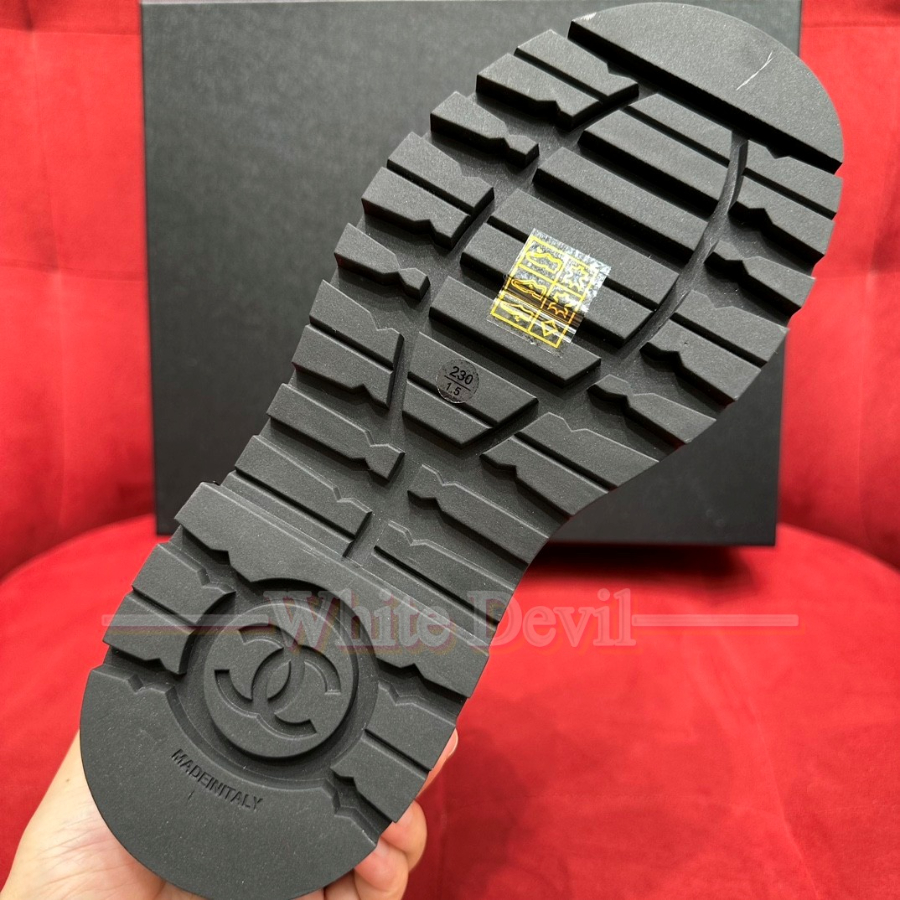 하얀악마 샤넬 워커 (11).jpg