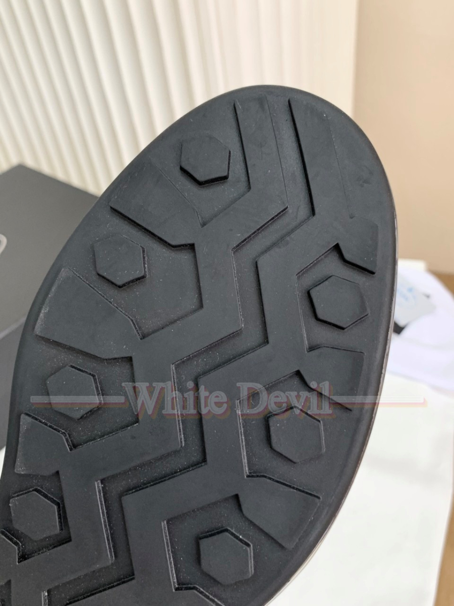 하얀악마 프라다 부츠 (18).jpg