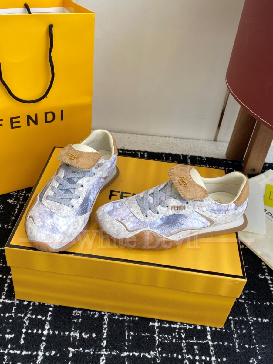 하얀악마 펜디 운동화 (4).jpg