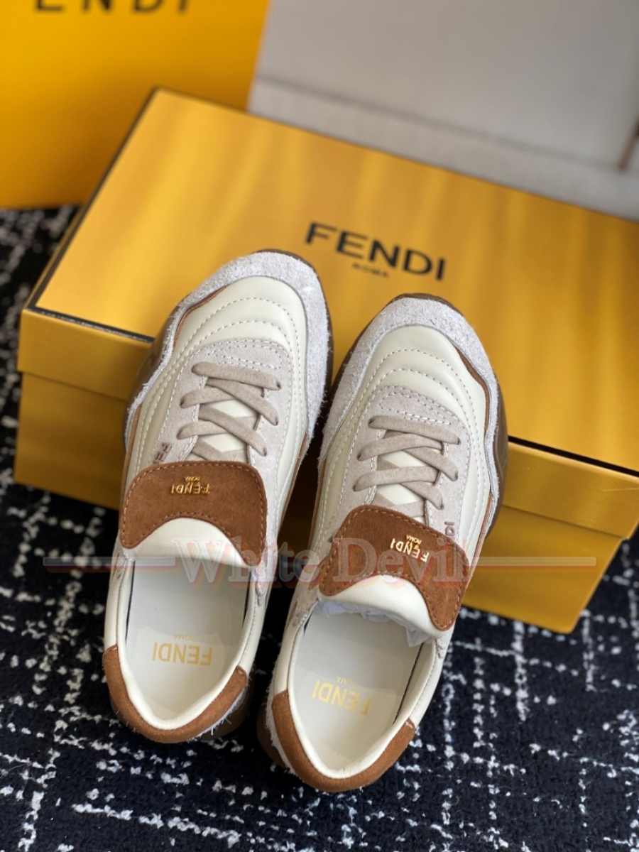 하얀악마 펜디 운동화 (9).jpg