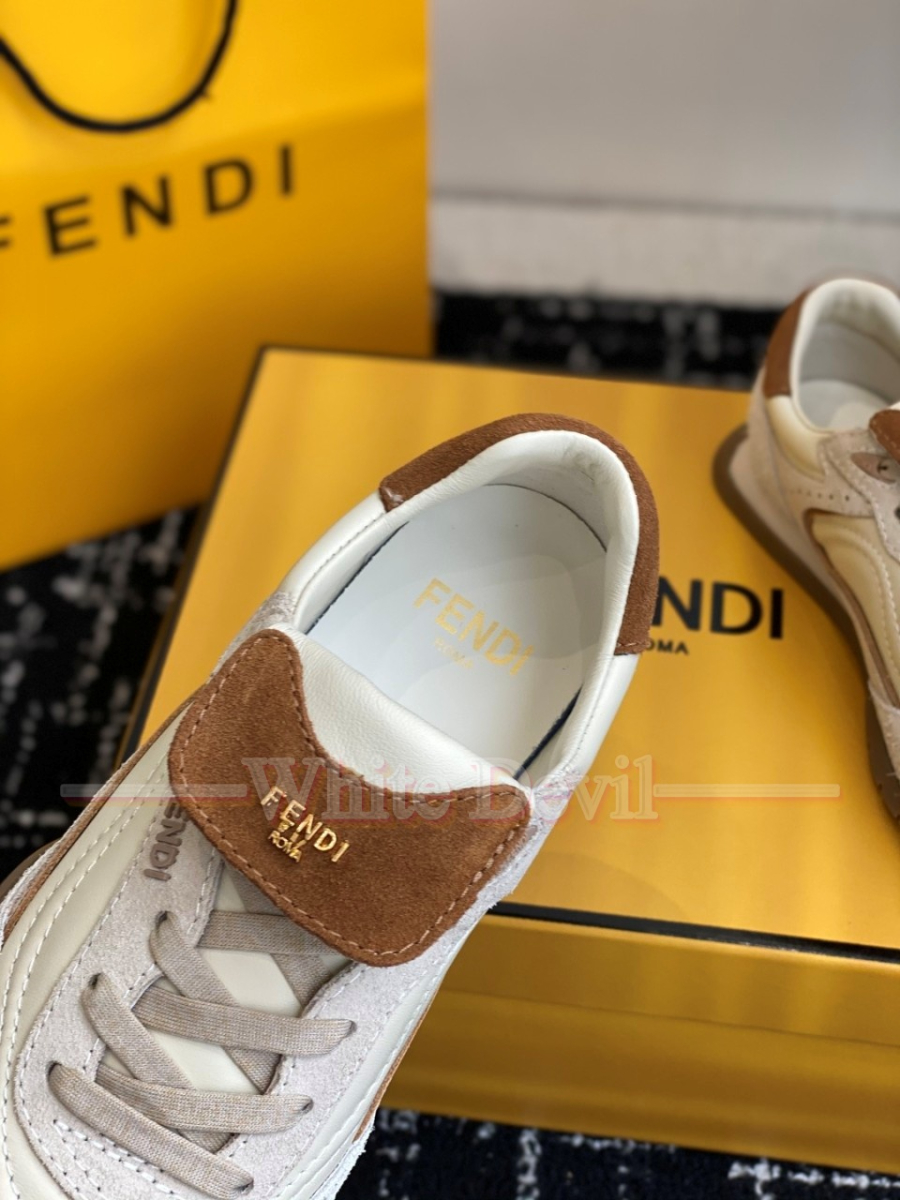 하얀악마 펜디 운동화 (12).jpg