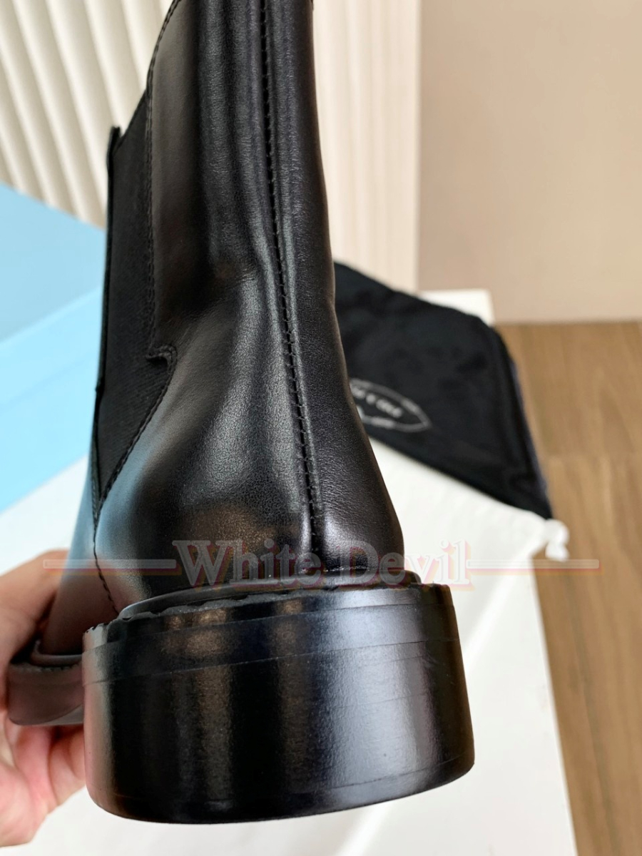 하얀악마 프라다 부츠 (16).jpg