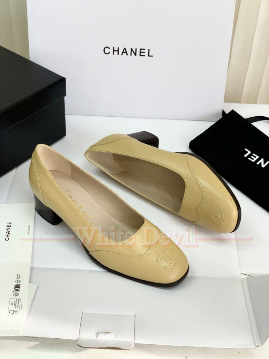 하얀악마 샤넬 구두 (5).jpg