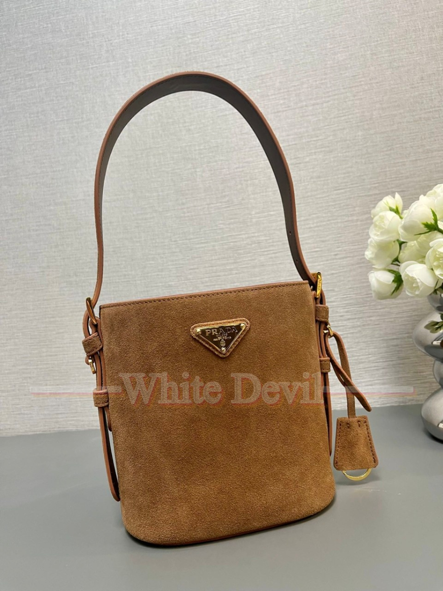 하얀악마 프라다 버킷백 (3).jpg