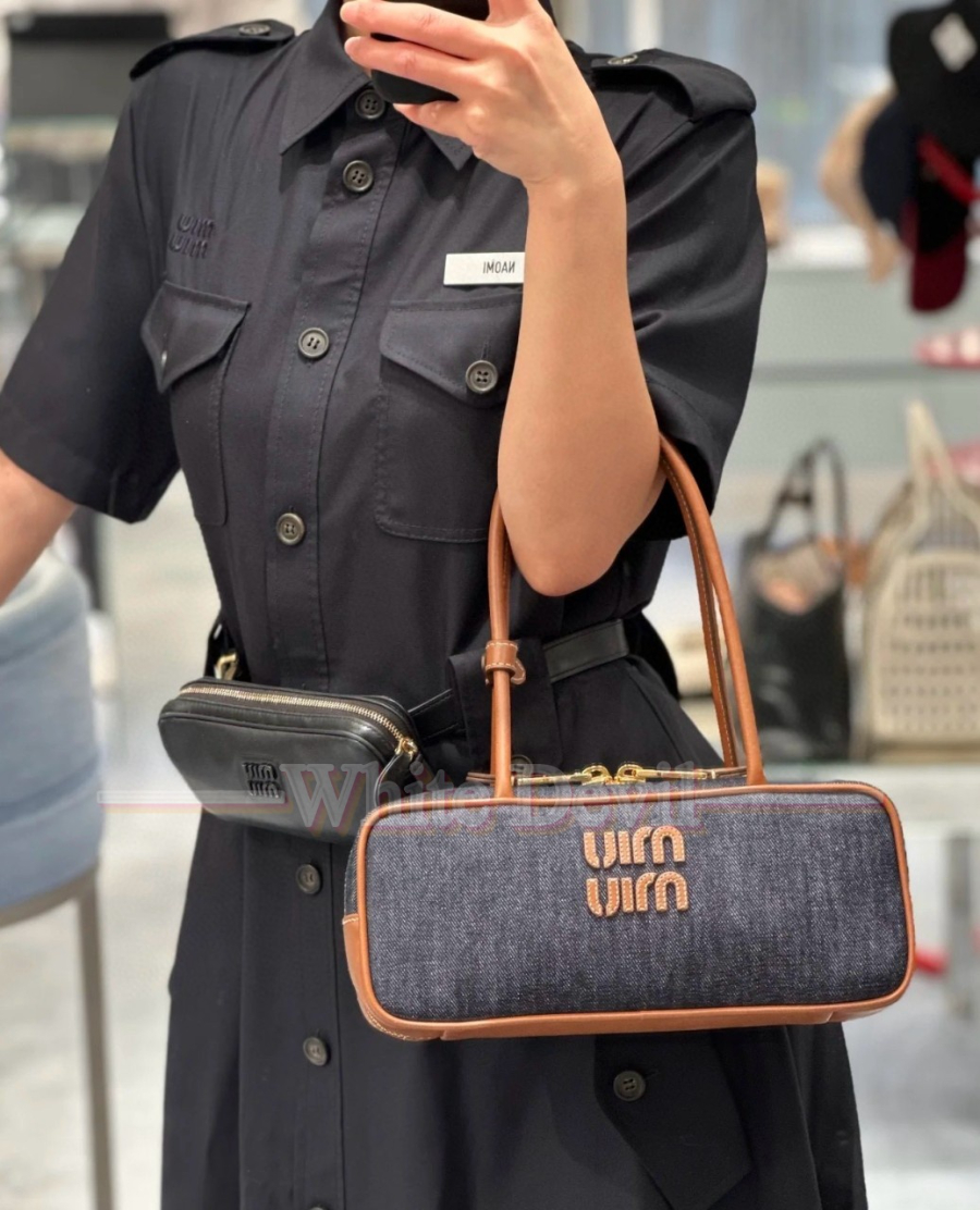 하얀악마 미우미우 가방 (2).jpg