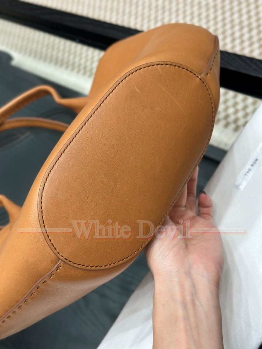 하얀악마 더로우 알제백 (5).jpg