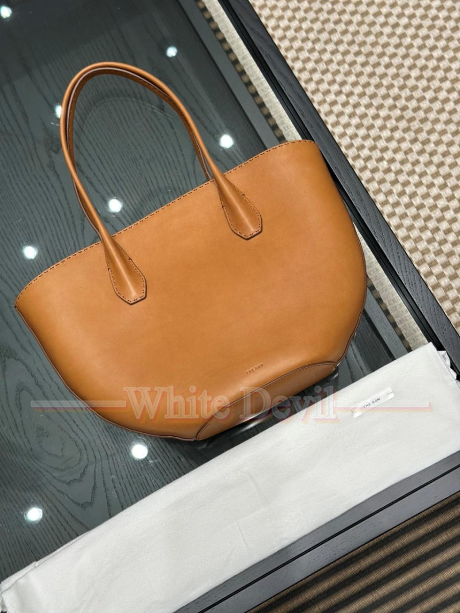 하얀악마 더로우 알제백 (4).jpg