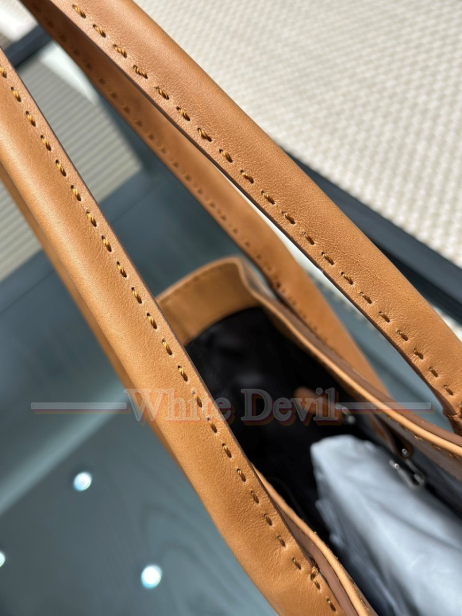 하얀악마 더로우 알제백 (8).jpg