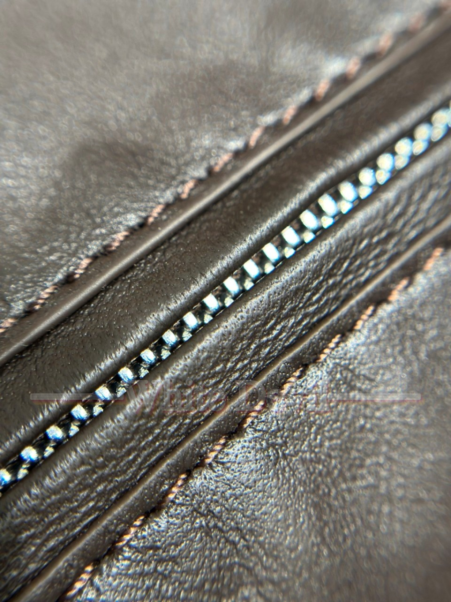 하얀악마 더로우 알제백 (19).jpg