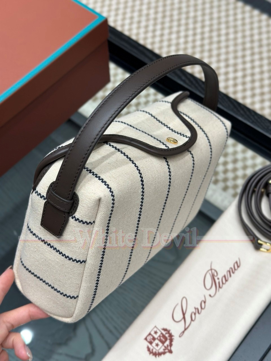 하얀악마 로로피아나 파우치 (3).jpg