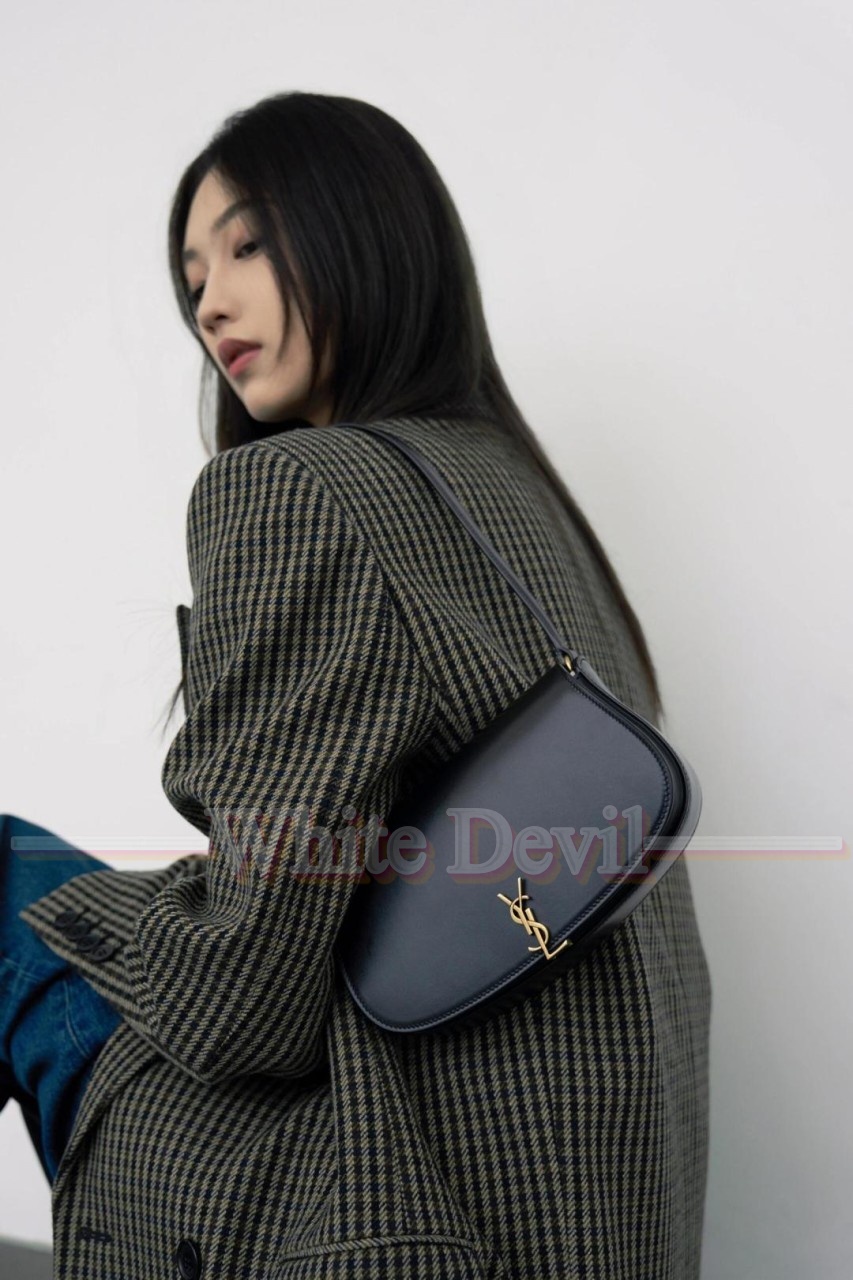 하얀악마 생로랑 볼테르 (2).jpg