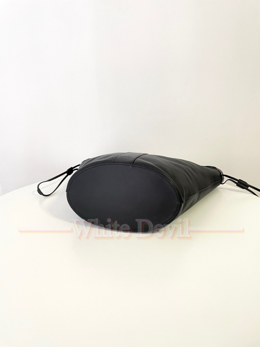 하얀악마 생로랑 호보백 (7).jpg