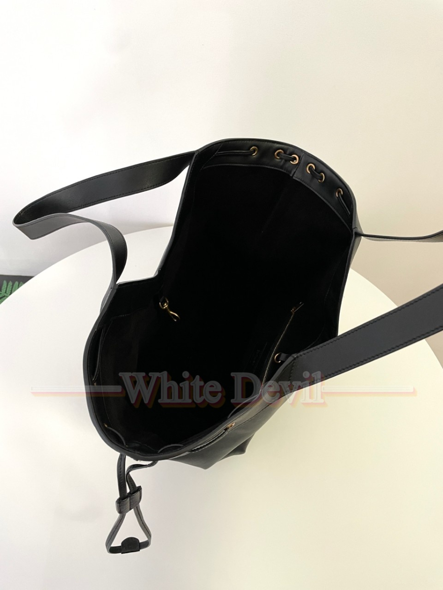 하얀악마 생로랑 호보백 (9).jpg