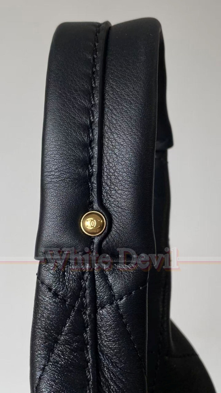 하얀악마 샤넬 호보백 (11).jpg